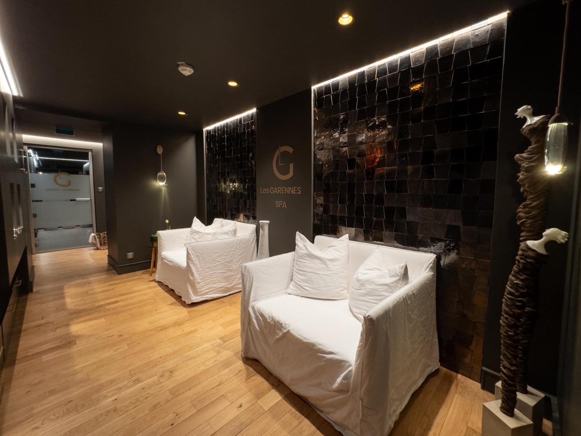 Les Garennes - Hotel Spa Benodet Bagian luar foto