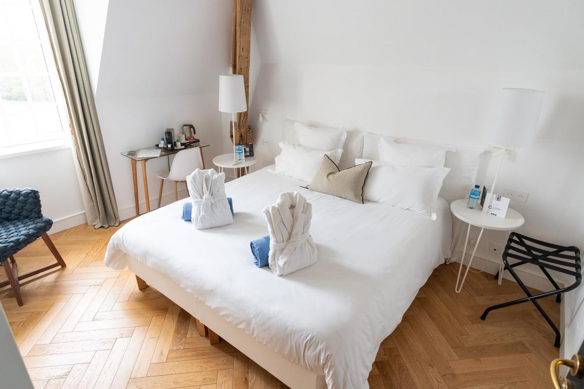 Les Garennes - Hotel Spa Benodet Bagian luar foto